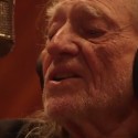 Willie Nelson Will Sell His Own Brand Of Marijauna